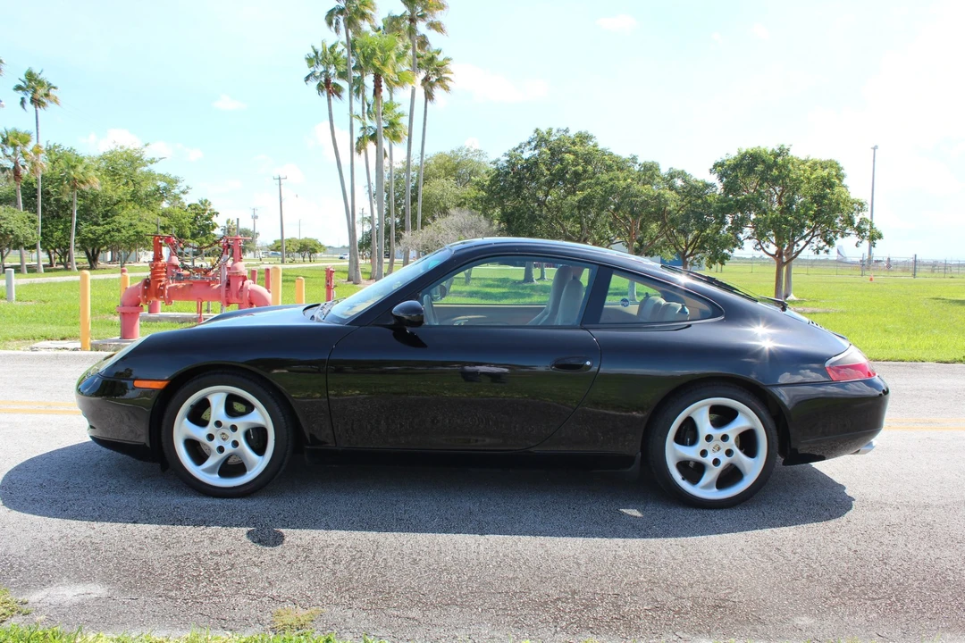1999 Porsche 996 Carrera - Image 20 of 31