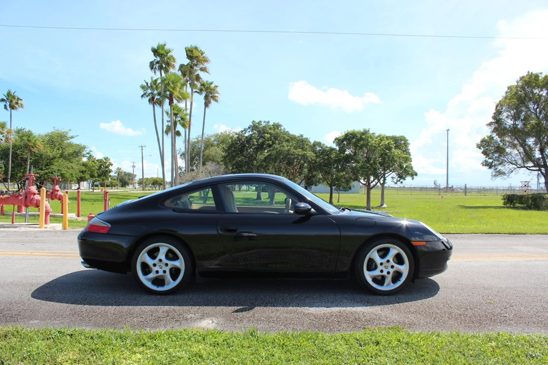 1999 Porsche 996 Carrera - Image 5 of 31