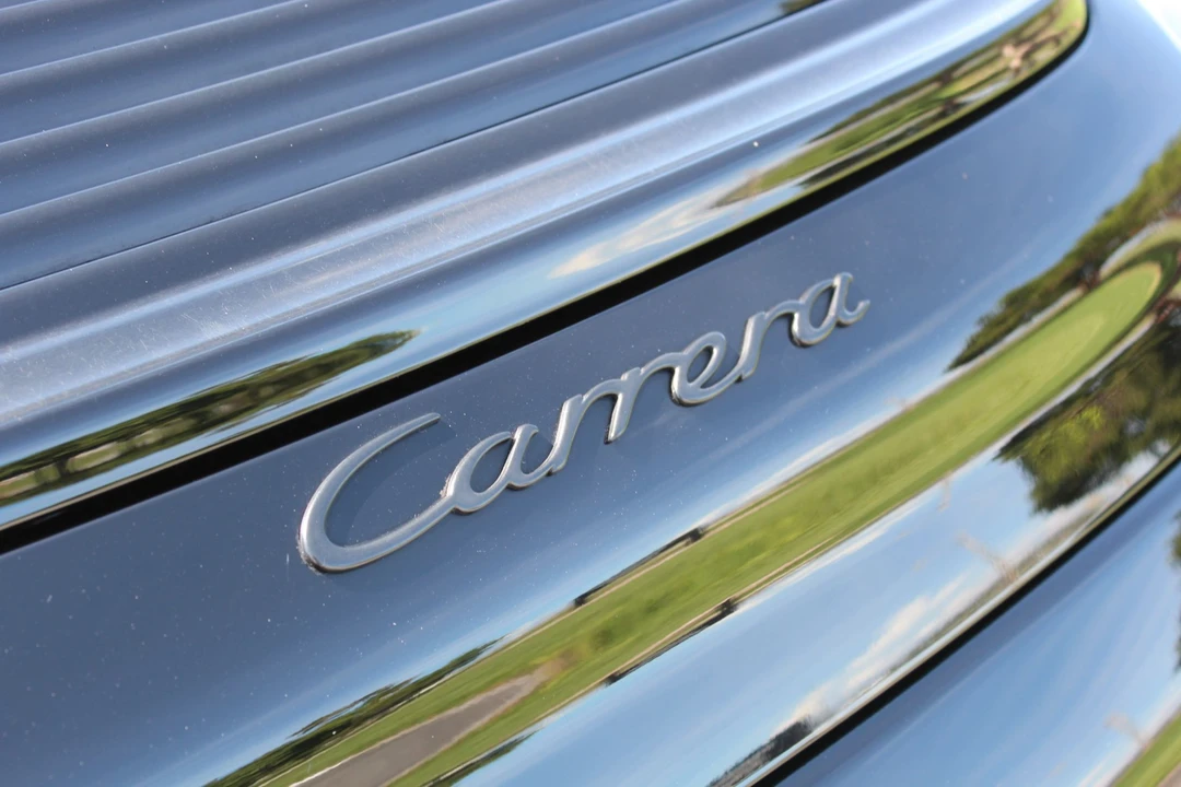 1999 Porsche 996 Carrera - Image 27 of 31