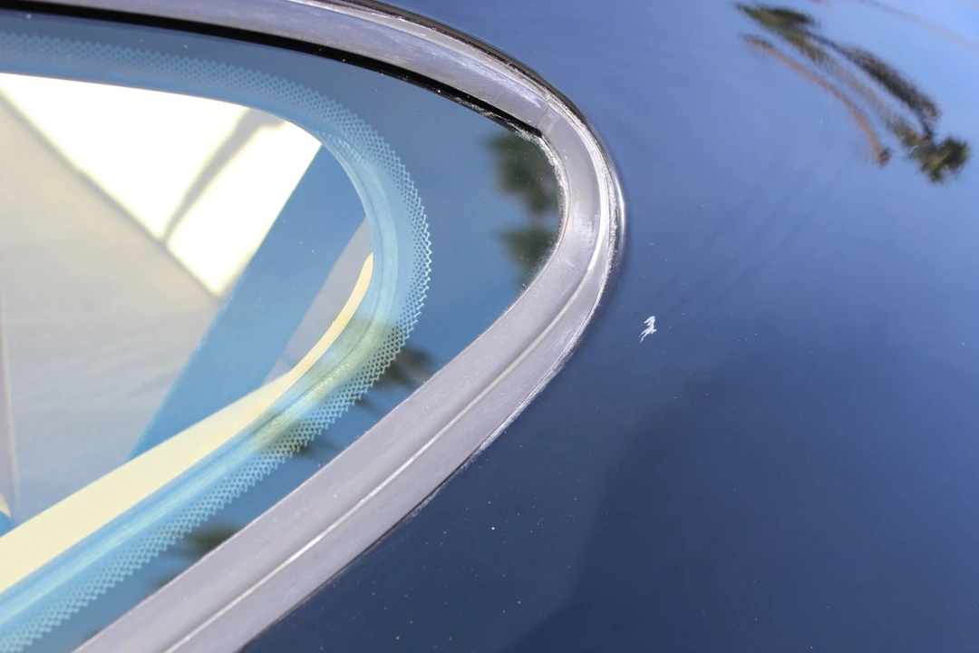 1999 Porsche 996 Carrera - Image 22 of 31