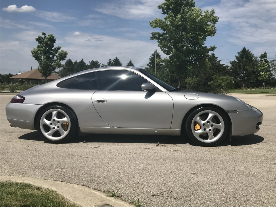 1999 Porsche 996 Carrera - Image 25 of 31