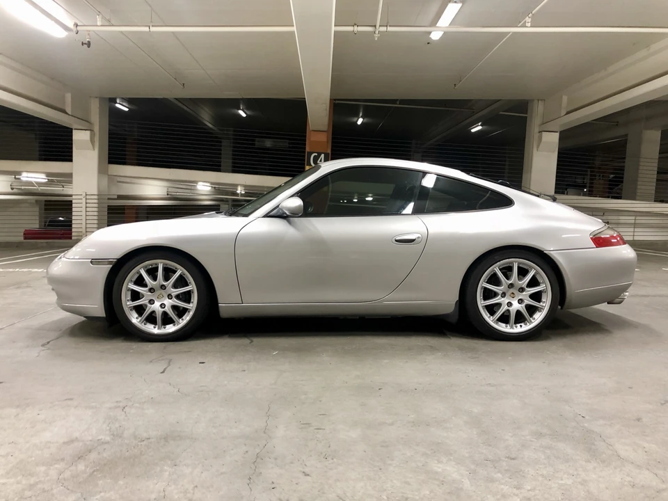 1999 Porsche 996 Carrera - Image 29 of 31