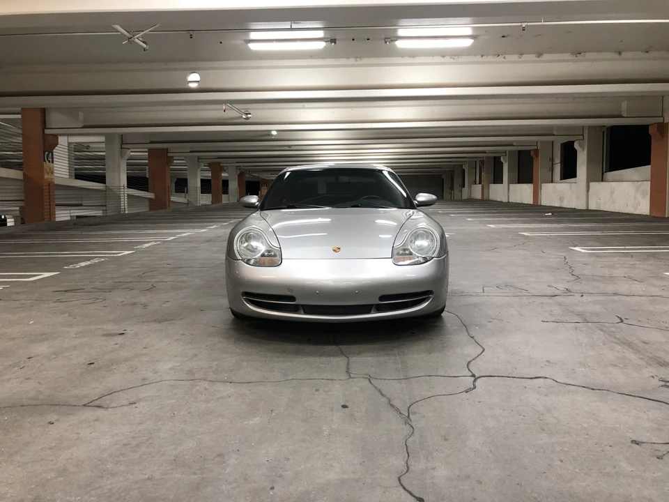 1999 Porsche 996 Carrera - Image 24 of 31