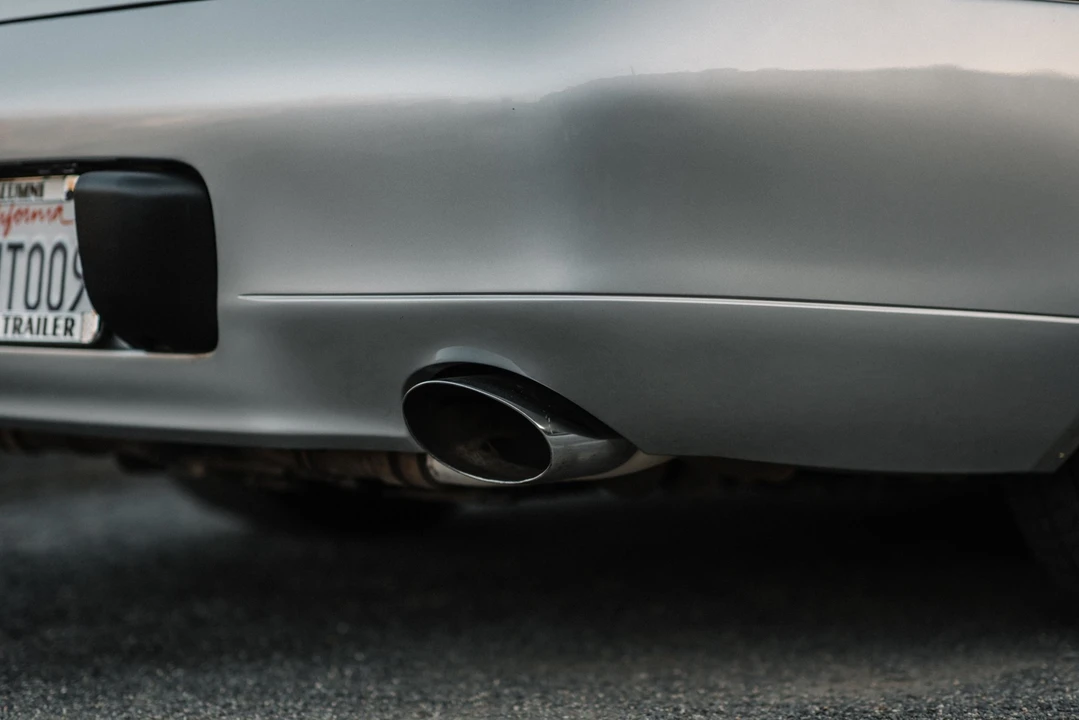 1999 Porsche 996 Carrera - Image 30 of 31