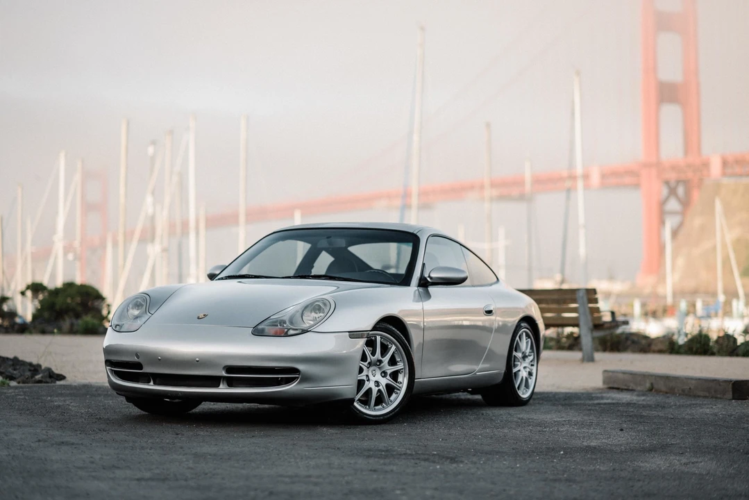 1999 Porsche 996 Carrera - Image 6 of 31