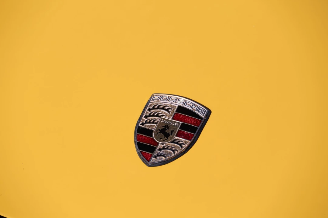 1999 Porsche 996 Carrera - Image 14 of 31