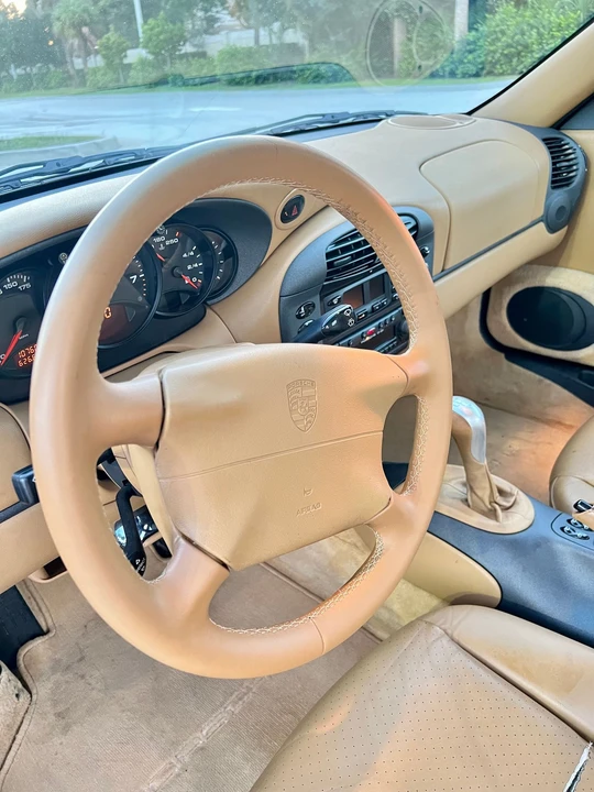 1999 Porsche 996 Carrera - Image 10 of 20