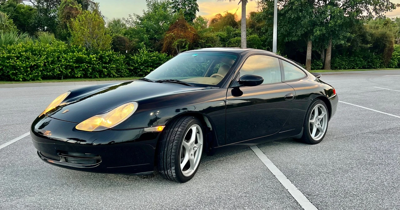 1999 Porsche 996 Carrera - Image 17 of 20