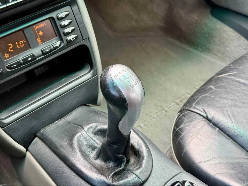 1999 Porsche 996 Carrera - Image 10 of 10