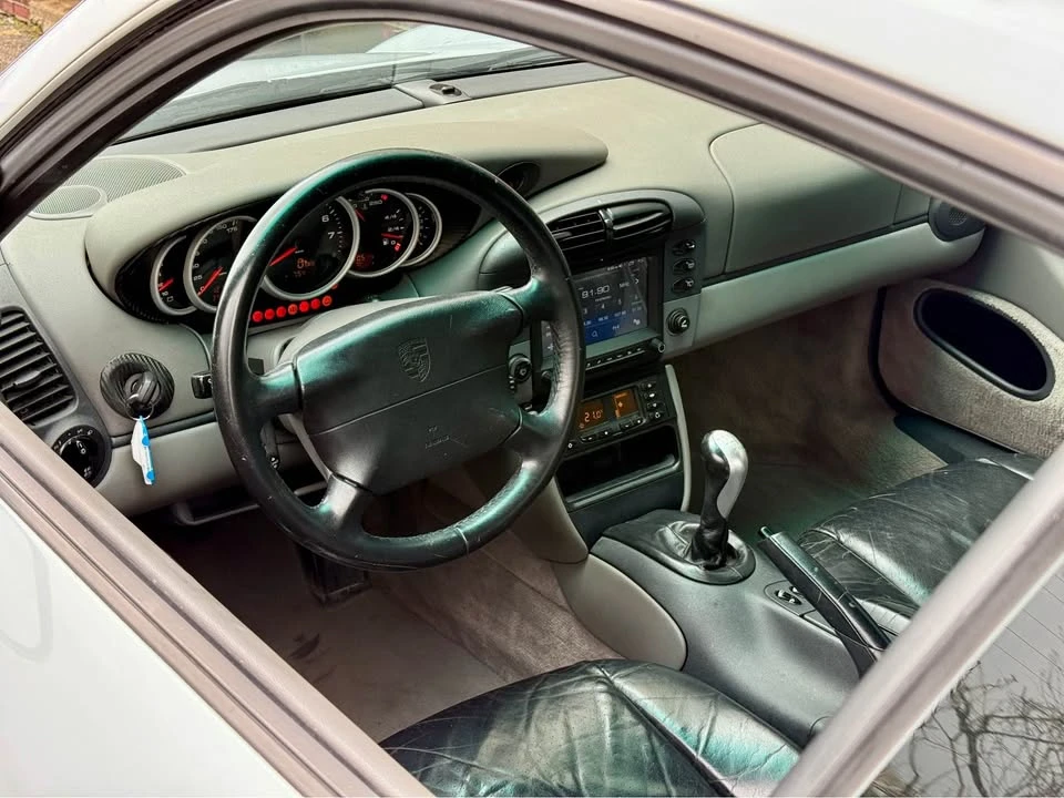 1999 Porsche 996 Carrera - Image 6 of 10