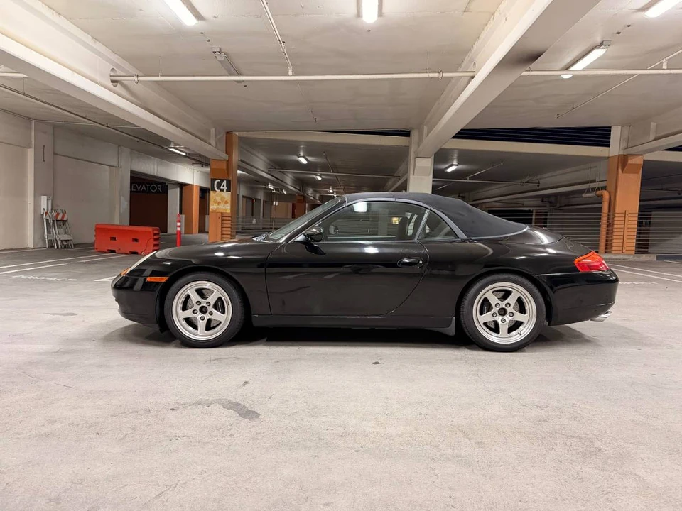 1999 Porsche 996 Carrera - Image 7 of 17