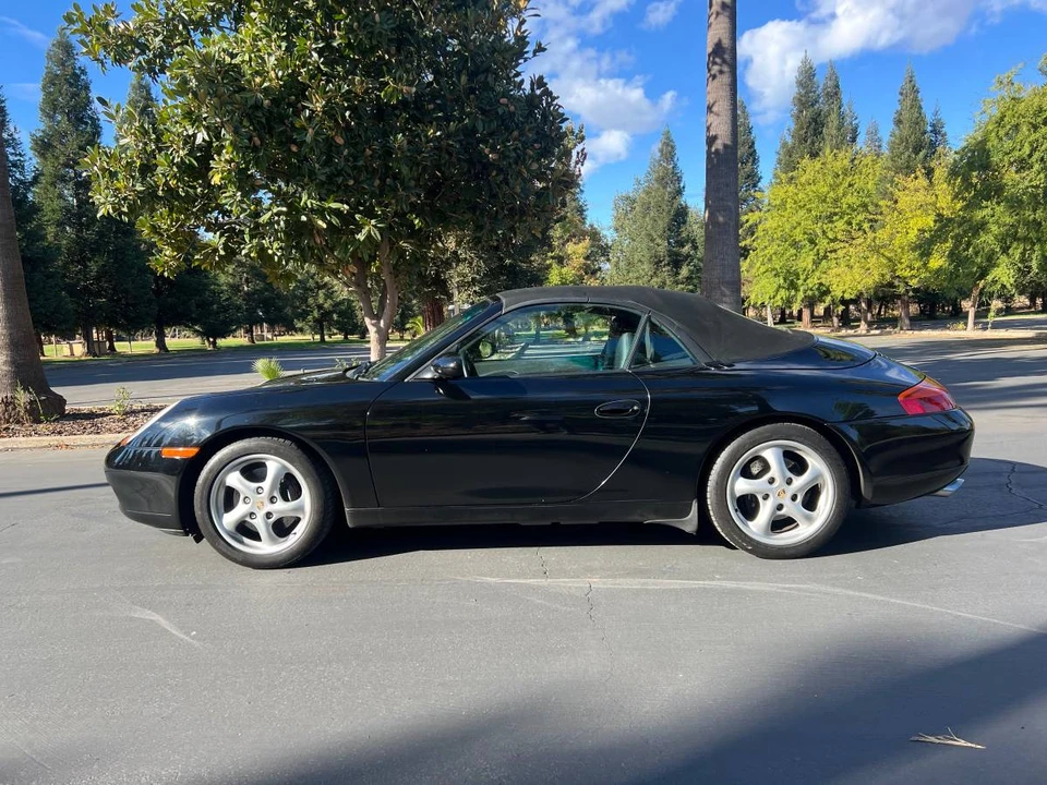 1999 Porsche 996 Carrera - Image 17 of 17