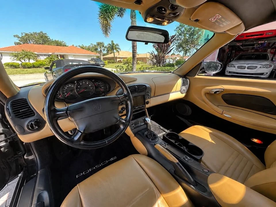 1999 Porsche 996 Carrera - Image 18 of 19
