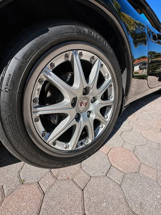 1999 Porsche 996 Carrera - Image 9 of 19