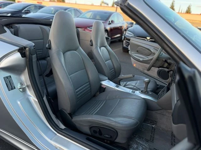 1999 Porsche 996 Carrera - Image 10 of 24