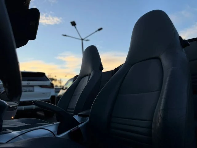 1999 Porsche 996 Carrera - Image 16 of 24