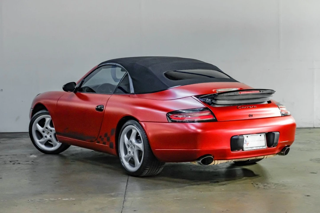 1999 Porsche 996 Carrera - Image 15 of 31