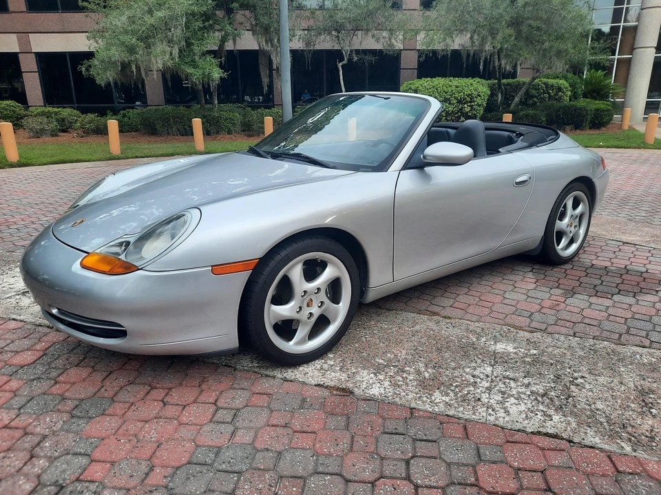 1999 Porsche 996 Carrera - Image 8 of 31