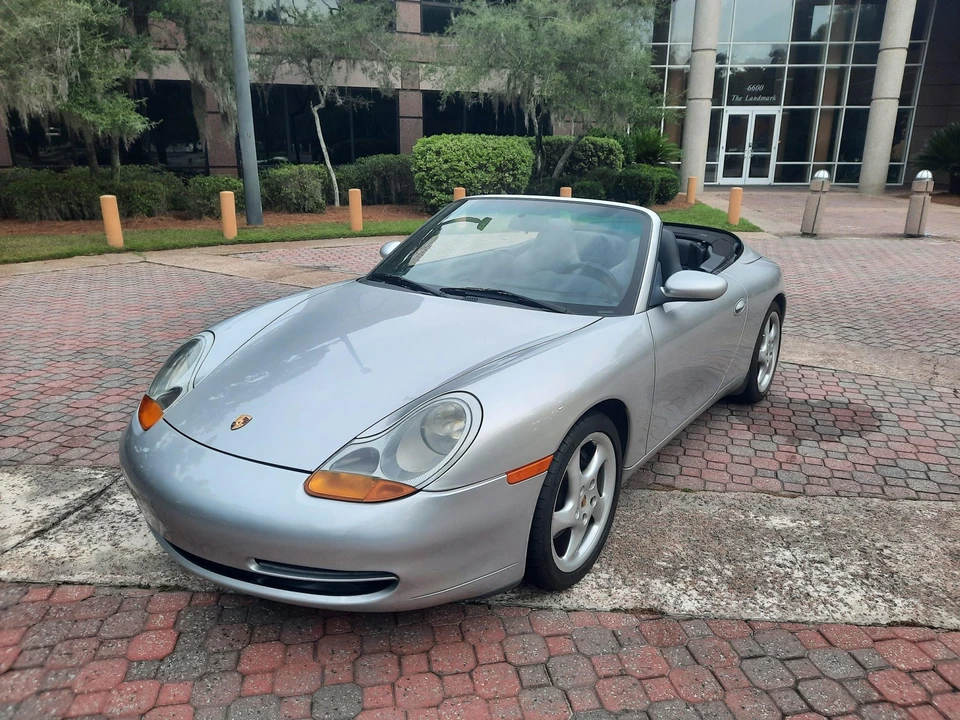 1999 Porsche 996 Carrera - Image 11 of 31
