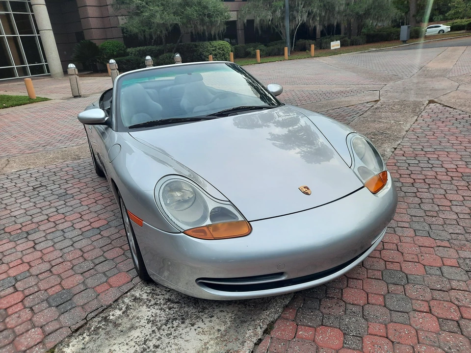 1999 Porsche 996 Carrera - Image 19 of 31