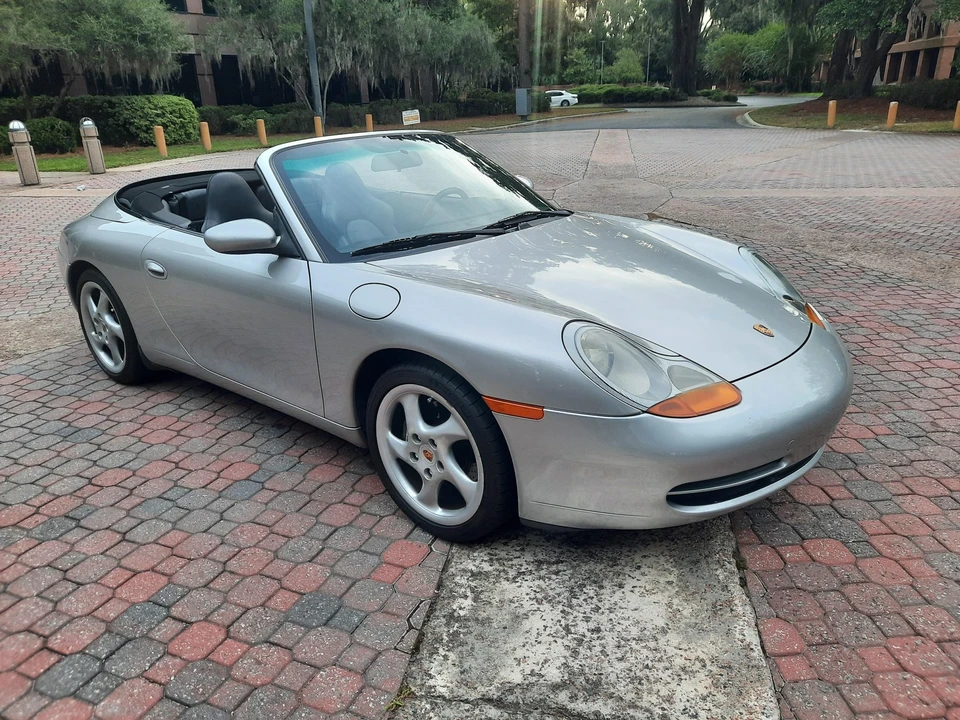 1999 Porsche 996 Carrera - Image 21 of 31