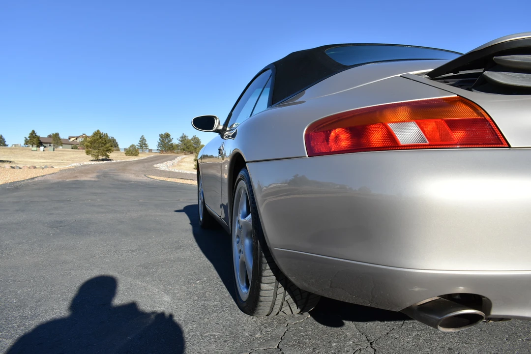 1999 Porsche 996 Carrera - Image 27 of 31
