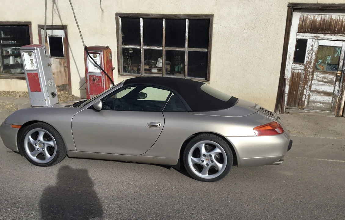 1999 Porsche 996 Carrera - Image 12 of 31
