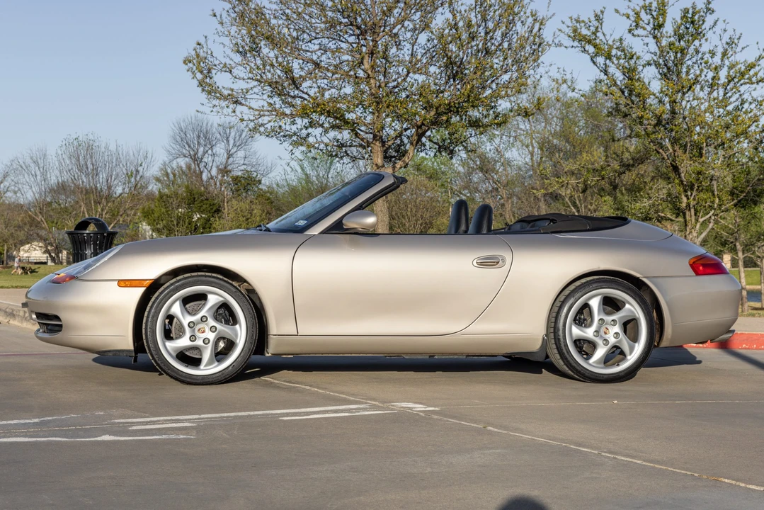 1999 Porsche 996 Carrera - Image 3 of 31