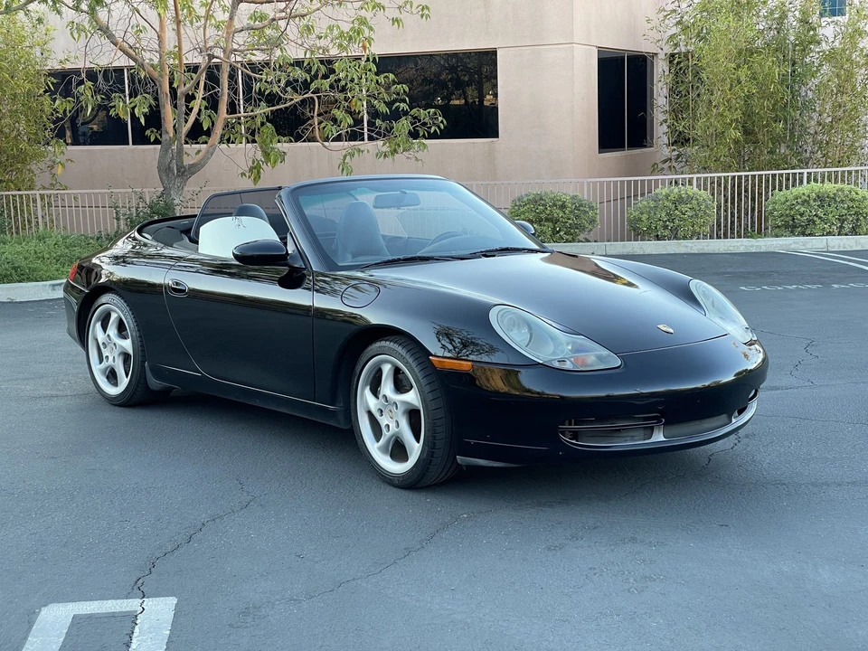 1999 Porsche 996 Carrera - Image 19 of 31