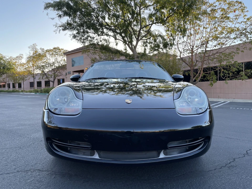 1999 Porsche 996 Carrera - Image 22 of 31
