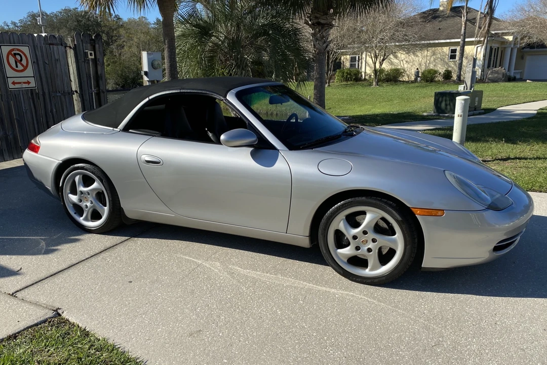 1999 Porsche 996 Carrera - Image 9 of 31