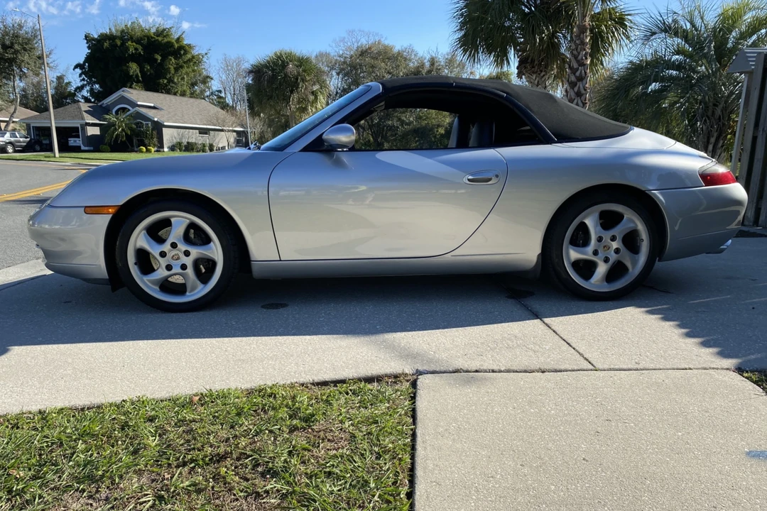 1999 Porsche 996 Carrera - Image 24 of 31