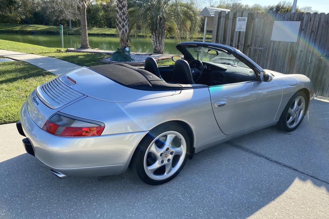 1999 Porsche 996 Carrera - Image 12 of 31