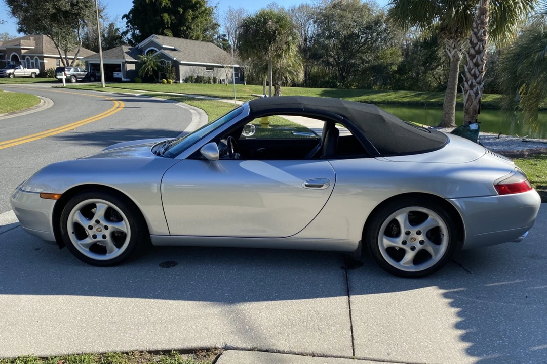 1999 Porsche 996 Carrera - Image 17 of 31