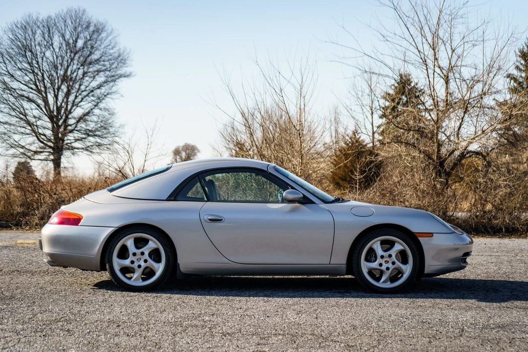 1999 Porsche 996 Carrera - Image 13 of 31