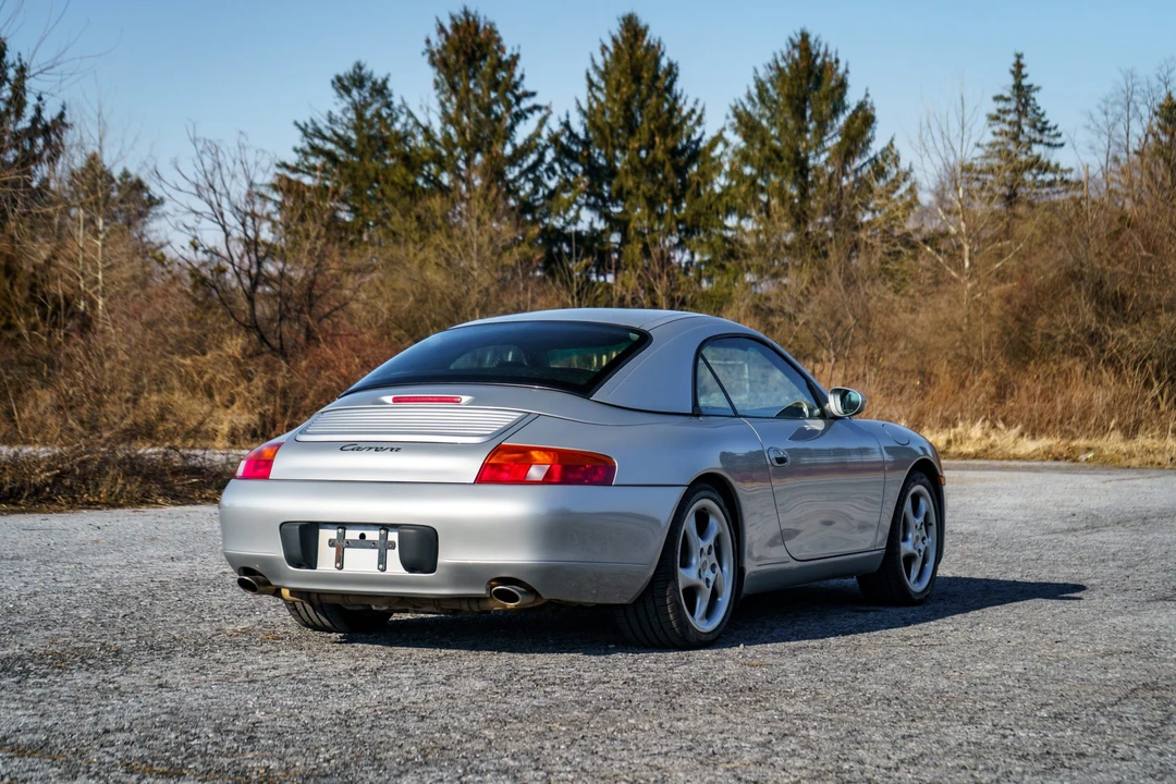 1999 Porsche 996 Carrera - Image 11 of 31