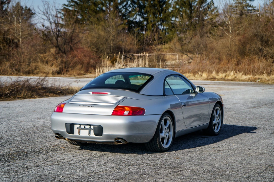 1999 Porsche 996 Carrera - Image 12 of 31