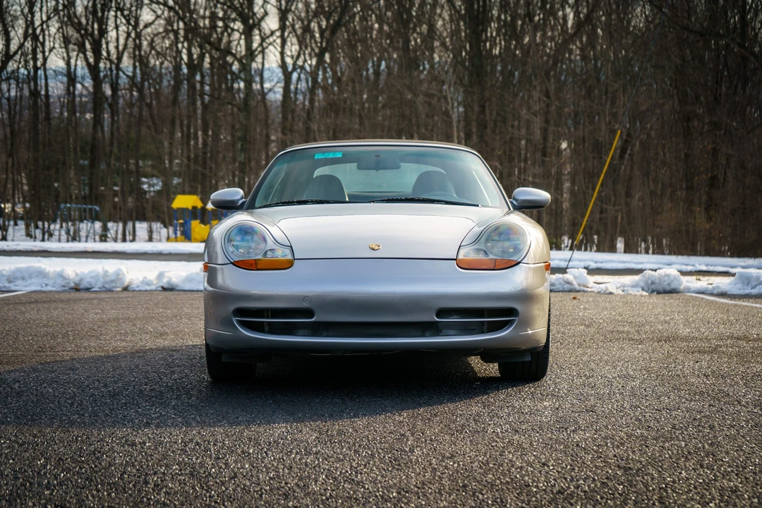 1999 Porsche 996 Carrera - Image 16 of 31