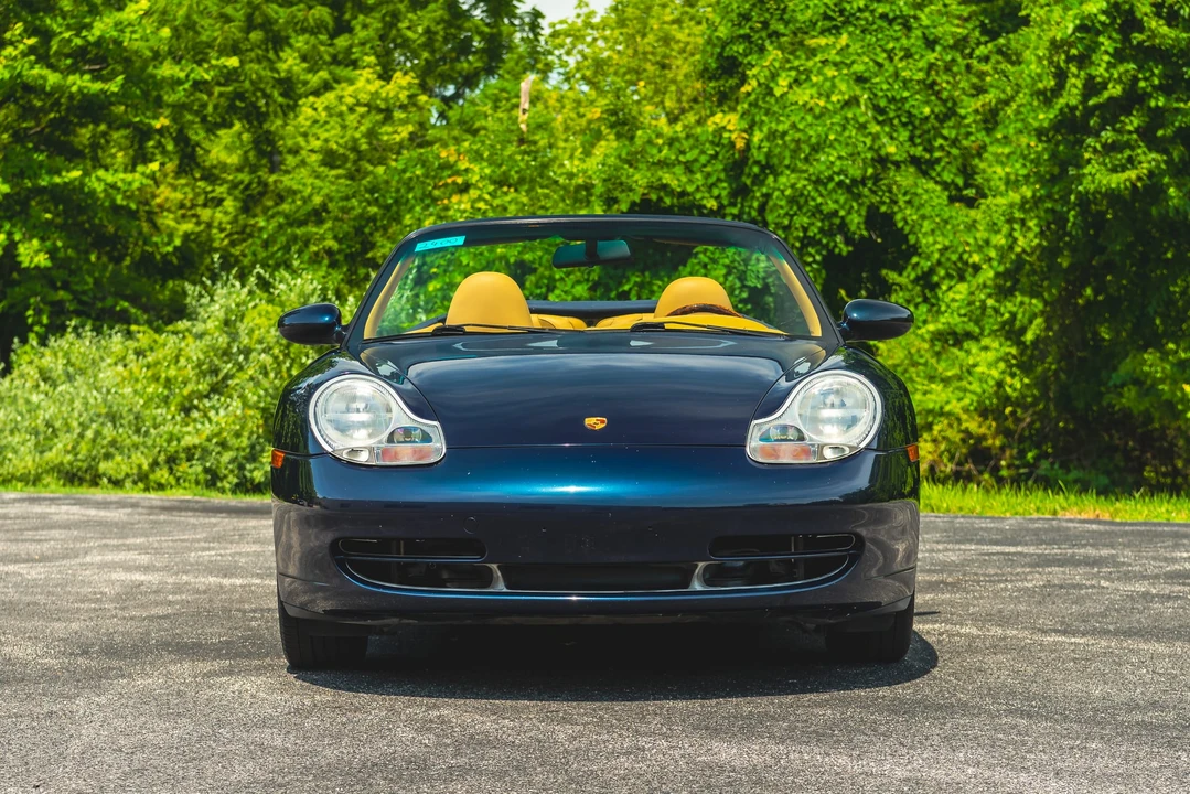 1999 Porsche 996 Carrera - Image 26 of 31