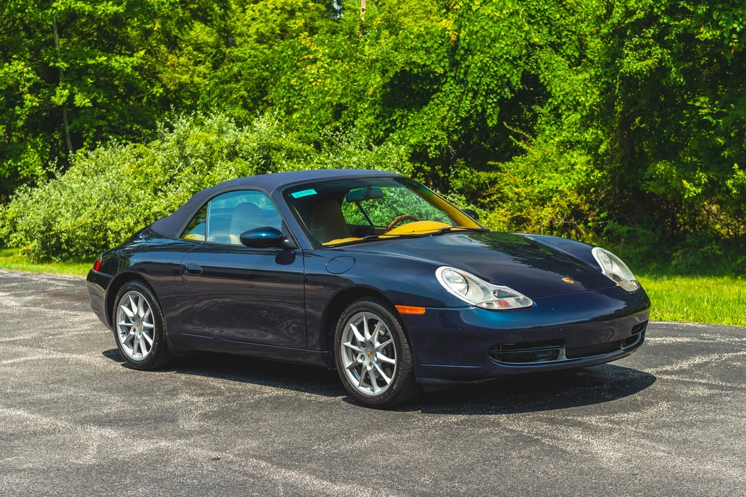 1999 Porsche 996 Carrera - Image 24 of 31