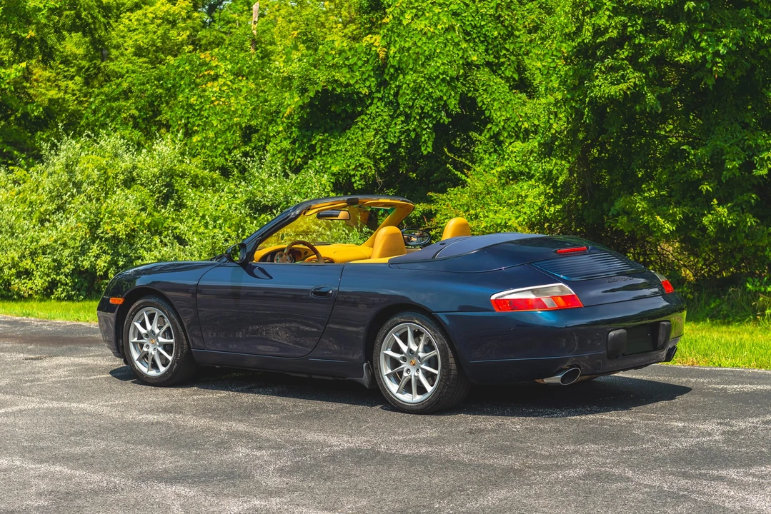 1999 Porsche 996 Carrera - Image 30 of 31