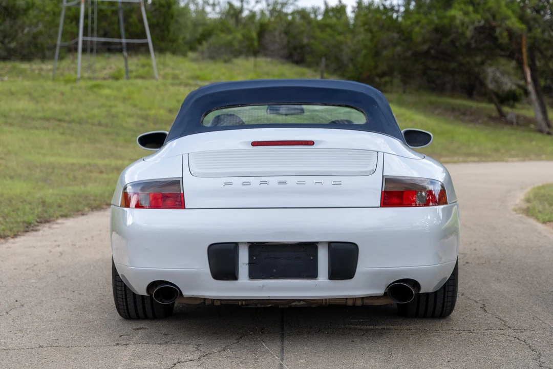 1999 Porsche 996 Carrera - Image 11 of 31