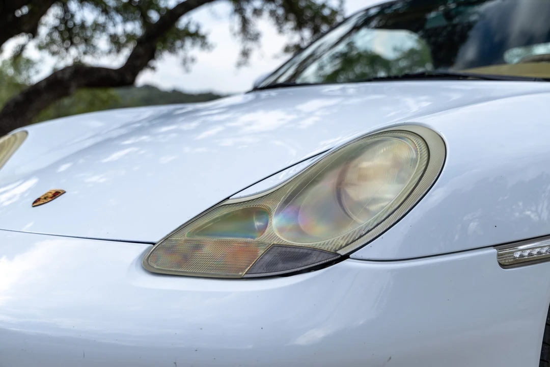 1999 Porsche 996 Carrera - Image 25 of 31