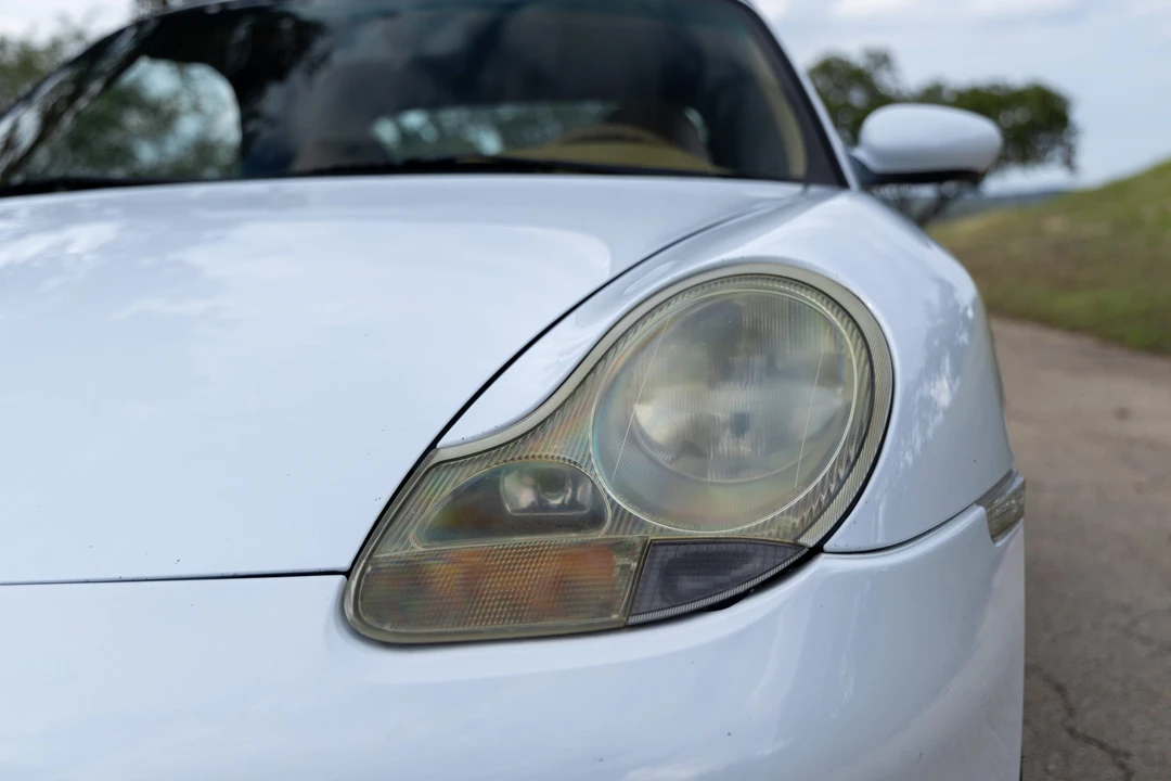 1999 Porsche 996 Carrera - Image 24 of 31