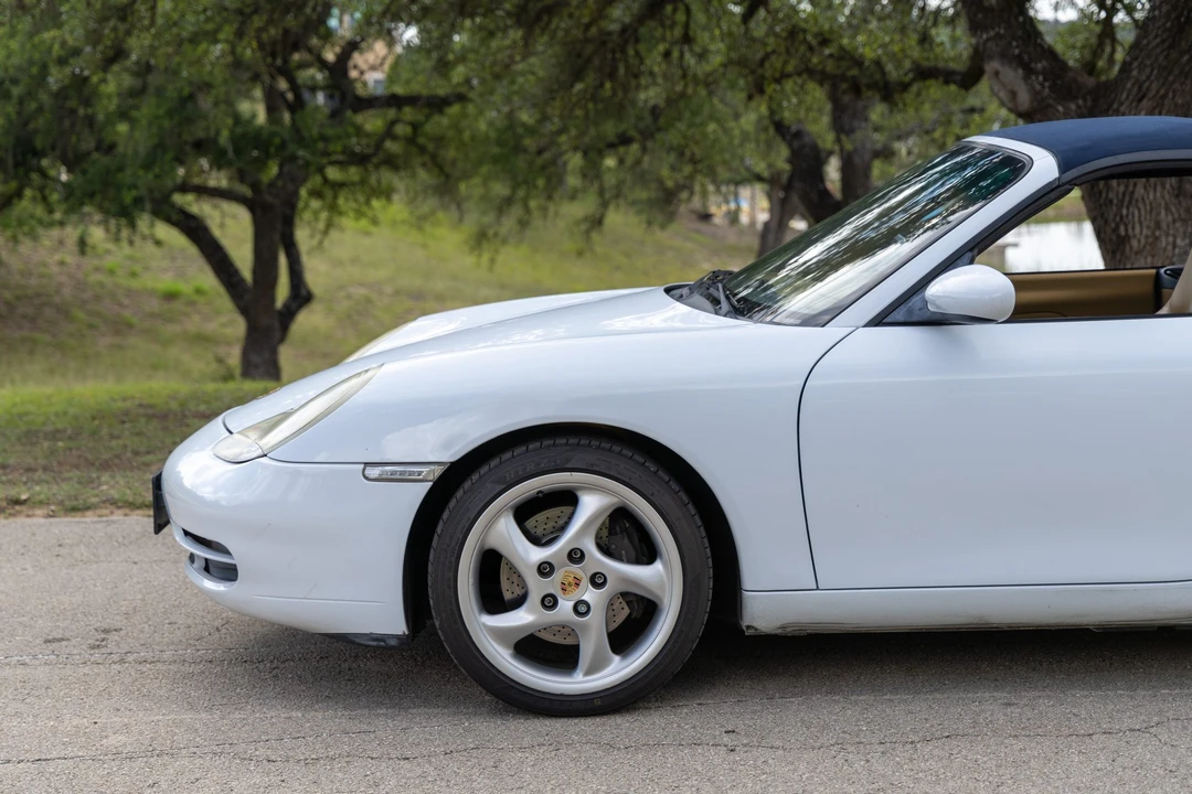 1999 Porsche 996 Carrera - Image 26 of 31