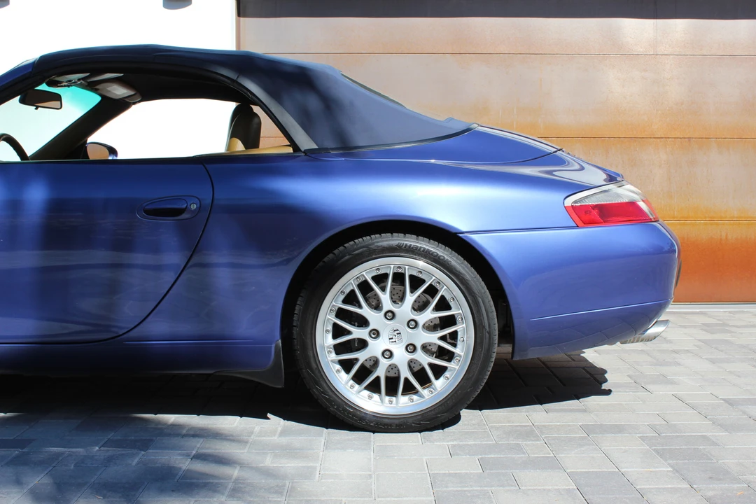 1999 Porsche 996 Carrera - Image 27 of 31