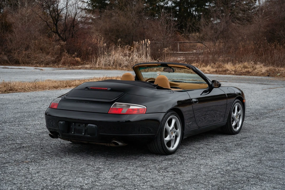 1999 Porsche 996 Carrera - Image 26 of 31