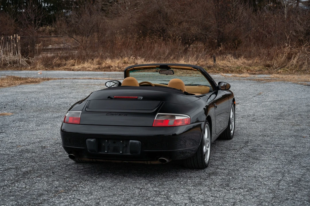 1999 Porsche 996 Carrera - Image 28 of 31
