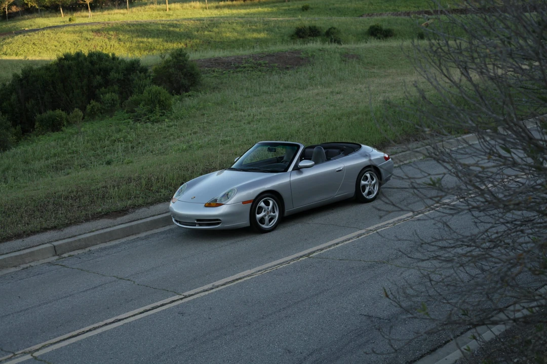 1999 Porsche 996 Carrera - Image 3 of 31
