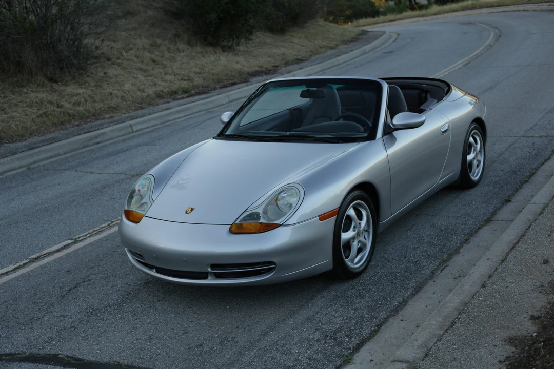 1999 Porsche 996 Carrera - Image 15 of 31